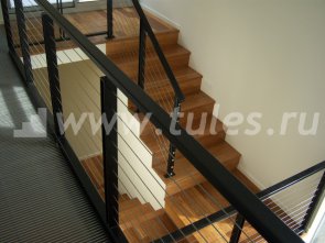 Двухмаршевая лестница на второй этаж 14-05